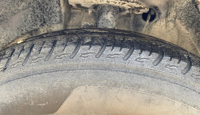 2020 Maruti Baleno DELTA PETROL 1.2, Petrol, Manual, 66,304 km, Left Front Tyre Tread