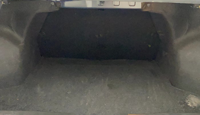 2017 Maruti Ciaz ALPHA  AT 1.4  PETROL, Petrol, Automatic, 22,572 km, Boot Inside