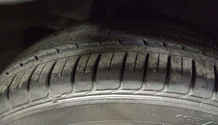 2018 Maruti Ciaz ALPHA  AT 1.4  PETROL, Petrol, Automatic, 86,635 km, Left Rear Tyre Tread