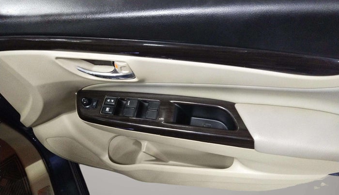 2018 Maruti Ciaz ALPHA  AT 1.4  PETROL, Petrol, Automatic, 86,635 km, Driver Side Door Panels Control