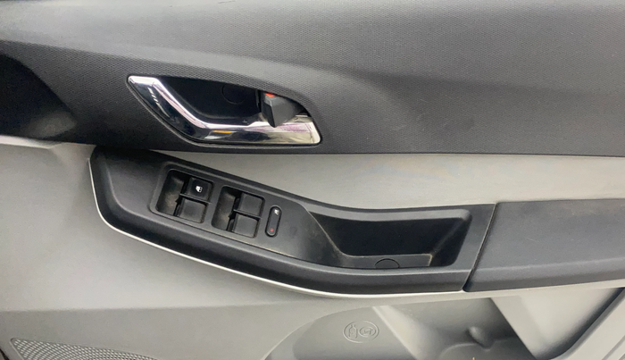 2021 Tata Tiago XZ PLUS PETROL, Petrol, Manual, 42,655 km, Driver Side Door Panels Control
