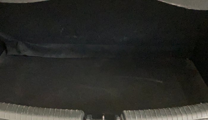 2019 Hyundai Grand i10 SPORTZ 1.2 KAPPA VTVT, Petrol, Manual, 65,628 km, Boot Inside