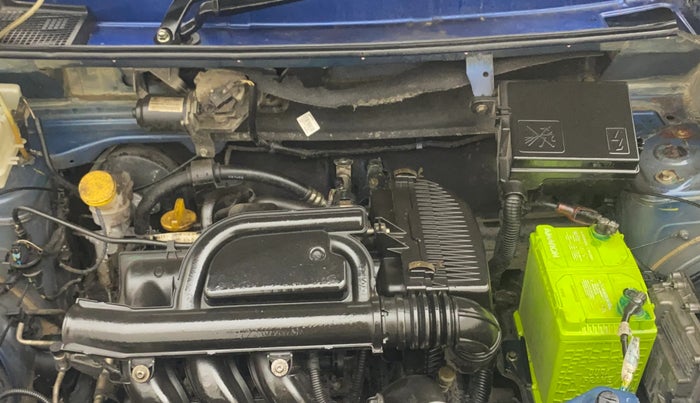 2017 Renault Kwid CLIMBER 1.0 AMT, Petrol, Automatic, 55,404 km, Engine View