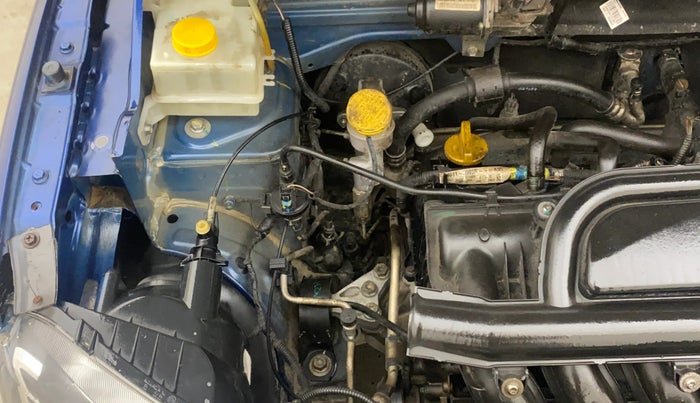 2017 Renault Kwid CLIMBER 1.0 AMT, Petrol, Automatic, 55,404 km, Engine View - Right