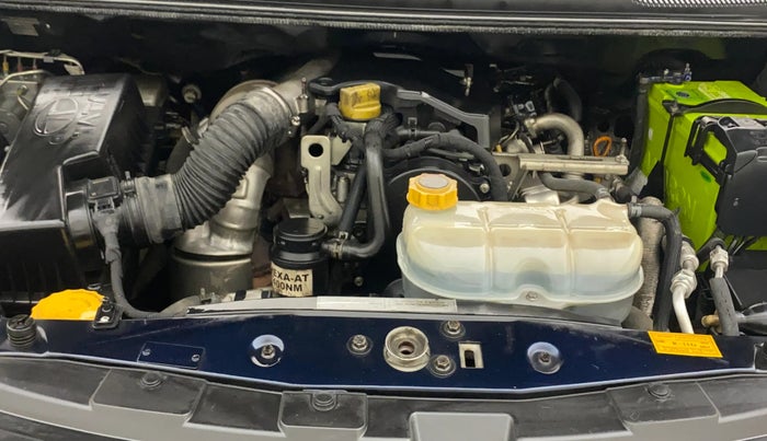 2017 Tata Hexa XTA 4X2 7 STR, Diesel, Automatic, 1,39,861 km, Engine View