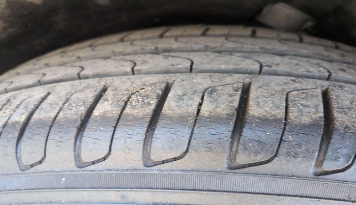 2019 Mercedes Benz GLC CLASS 220 D 4 MATIC, Diesel, Automatic, 21,499 km, Right Rear Tyre Tread