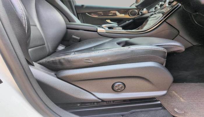 2019 Mercedes Benz GLC CLASS 220 D 4 MATIC, Diesel, Automatic, 21,499 km, Driver Side Adjustment Panel