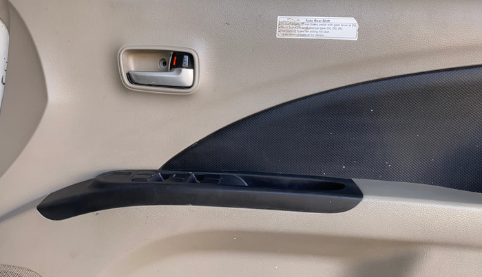 2016 Maruti Celerio VXI AMT, Petrol, Automatic, 1,13,379 km, Driver Side Door Panels Control