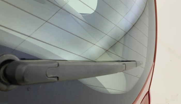 2016 Renault Duster 110 PS RXZ 4X2 AMT DIESEL, Diesel, Automatic, 1,11,881 km, Rear Wiper