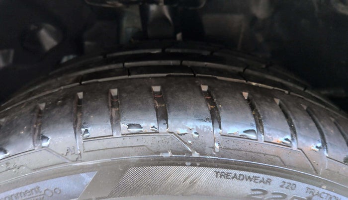 2025 BMW 2 SERIES GRAN COUPE 220I M SPORT PRO, Petrol, Automatic, 3,553 km, Left Front Tyre Tread