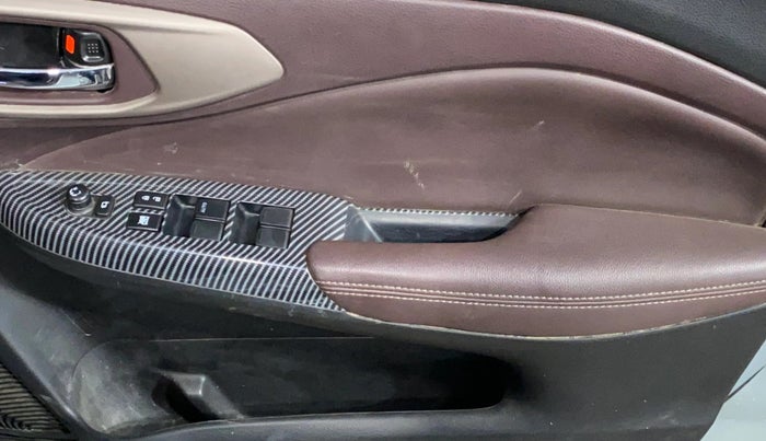 2024 Maruti FRONX ZETA 1.0 TURBO MT, Petrol, Manual, 12,855 km, Driver Side Door Panels Control