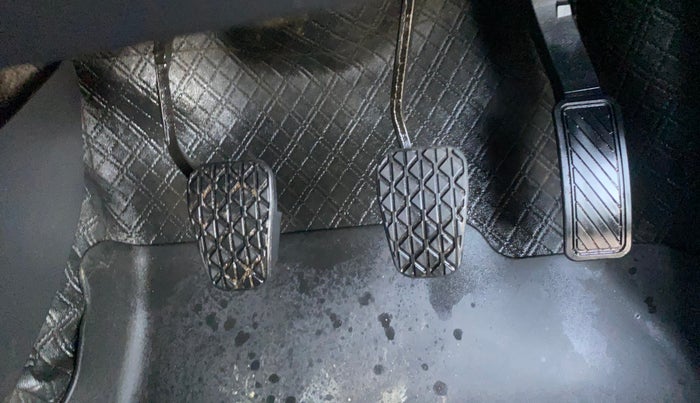 2019 Ford FREESTYLE TREND PLUS 1.2 PETROL, Petrol, Manual, 34,437 km, Pedals