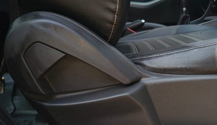 2019 Ford FREESTYLE TREND PLUS 1.2 PETROL, Petrol, Manual, 34,437 km, Driver Side Adjustment Panel