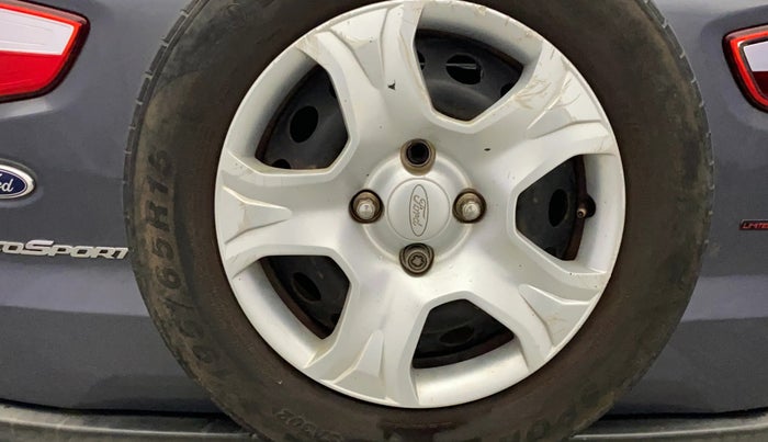 2015 Ford Ecosport AMBIENTE 1.5L PETROL, Petrol, Manual, 1,13,998 km, Spare Tyre