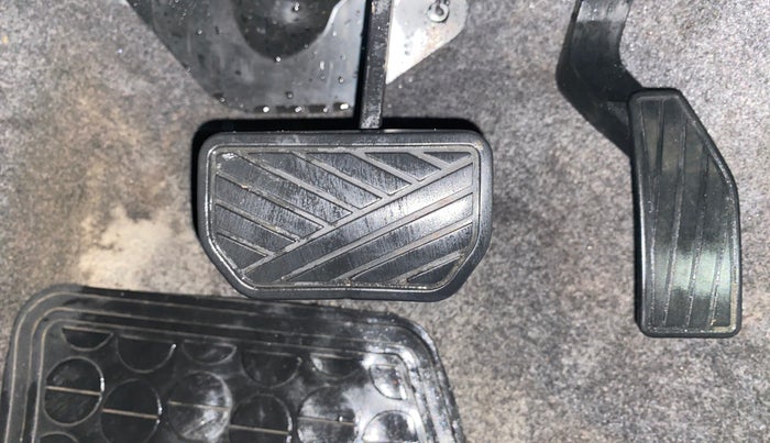 2016 Maruti Celerio VXI AMT, Petrol, Automatic, 35,668 km, Pedals