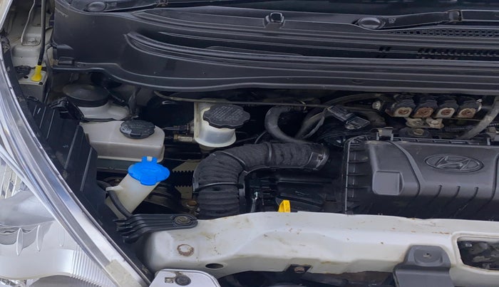 2013 Hyundai Eon MAGNA +, CNG, Manual, 1,12,704 km, Engine View - Right