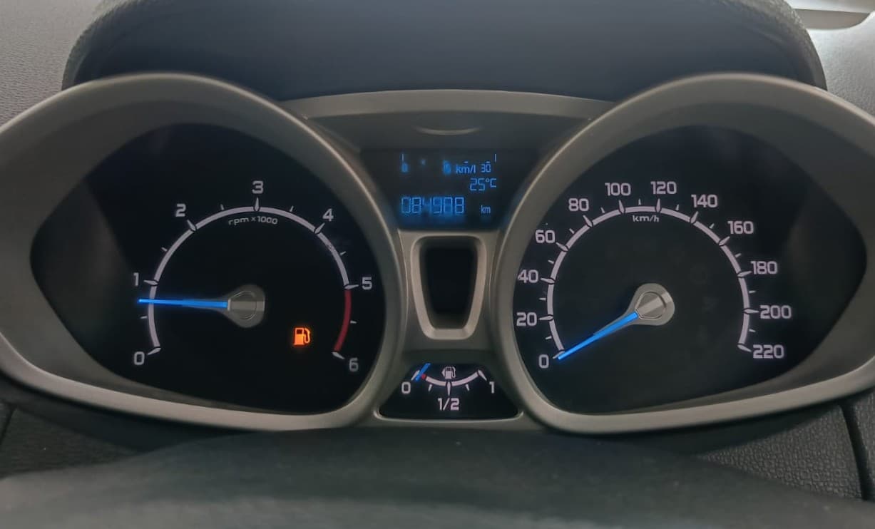 2014 Ford Ecosport TITANIUM 1.5L DIESEL (OPT), Diesel, Manual, 85,049 km, Odometer Image