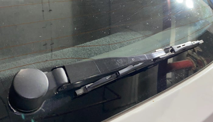 2022 Skoda KUSHAQ AMBITION 1.0L TSI MT, Petrol, Manual, 49,470 km, Rear Wiper