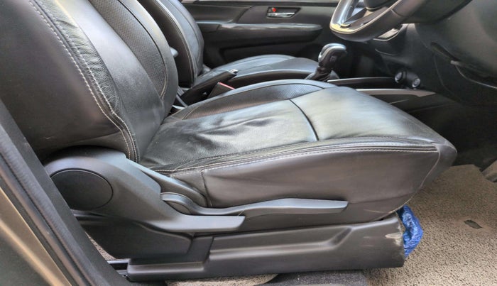 2019 Maruti XL6 ALPHA AT, Petrol, Automatic, 55,020 km, Driver Side Adjustment Panel