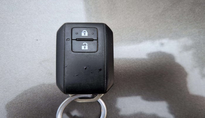 2019 Maruti XL6 ALPHA AT, Petrol, Automatic, 55,020 km, Key Close Up