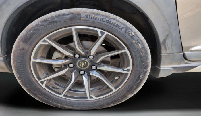 2019 Maruti XL6 ALPHA AT, Petrol, Automatic, 55,020 km, Left Front Wheel