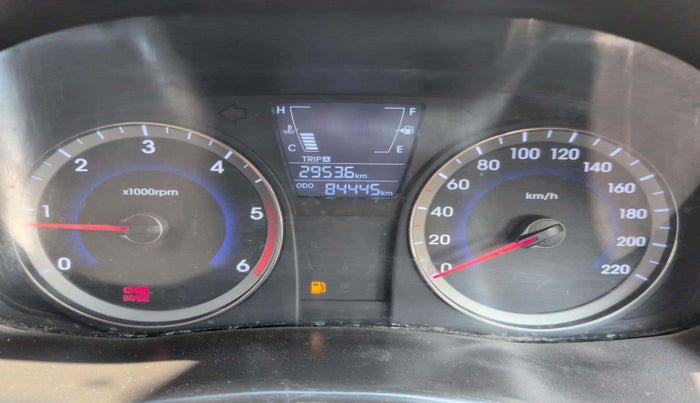 2014 Hyundai Verna FLUIDIC 1.6 CRDI SX, Diesel, Manual, 84,446 km, Odometer Image