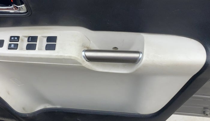 2018 Maruti IGNIS DELTA 1.2 AMT, Petrol, Automatic, 1,10,580 km, Driver Side Door Panels Control