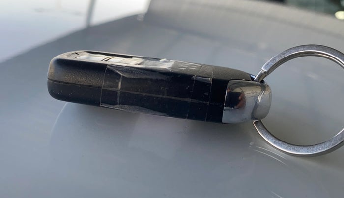 2017 Honda City 1.5L I-VTEC V MT, Petrol, Manual, 69,143 km, Key Close Up