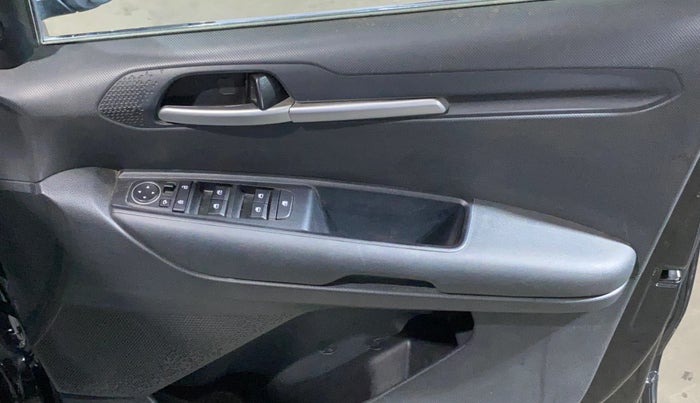 2024 KIA SONET HTK PLUS 1.0 TURBO PETROL IMT, Petrol, Manual, 16,583 km, Driver Side Door Panels Control