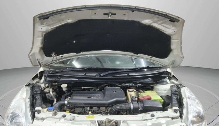 2017 Maruti Swift VDI, Diesel, Manual, 76,618 km, Open Bonet