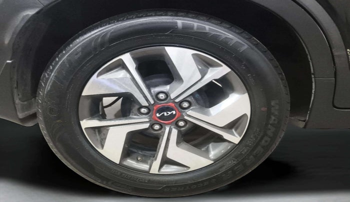 2023 KIA SONET GTX PLUS 1.5 AT, Diesel, Automatic, 72,924 km, Right Rear Wheel