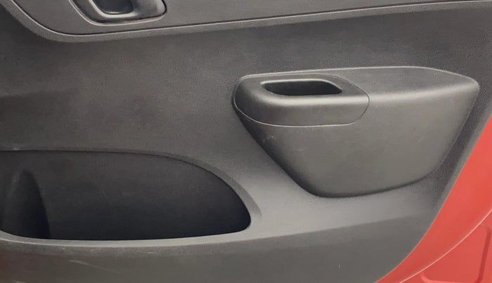 2021 Renault Kwid RXT 1.0 (O), Petrol, Manual, 42,387 km, Driver Side Door Panels Control