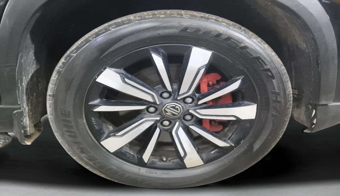 2020 MG HECTOR PLUS SHARP 2.0 DIESEL TURBO MT 6-STR, Diesel, Manual, 1,16,402 km, Right Front Wheel