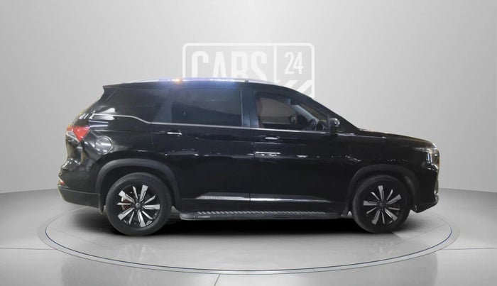 2020 MG HECTOR PLUS SHARP 2.0 DIESEL TURBO MT 6-STR, Diesel, Manual, 1,16,402 km, Right Side View