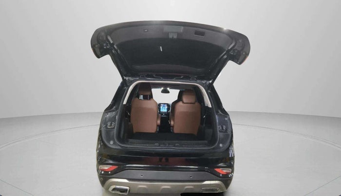 2020 MG HECTOR PLUS SHARP 2.0 DIESEL TURBO MT 6-STR, Diesel, Manual, 1,16,402 km, Boot Door Open