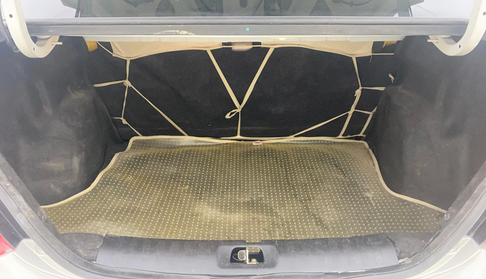 2016 Maruti Swift Dzire VXI, Petrol, Manual, 72,920 km, Boot Inside