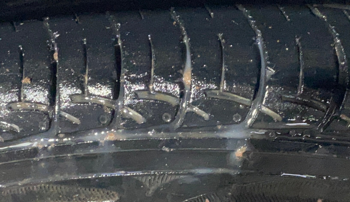 2017 Honda Brio S MT, Petrol, Manual, 24,488 km, Left Front Tyre Tread