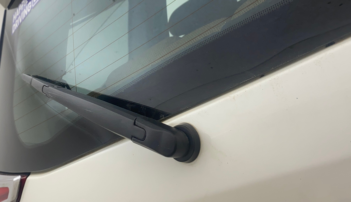 2020 Mahindra XUV500 W9, Diesel, Manual, 69,539 km, Rear Wiper