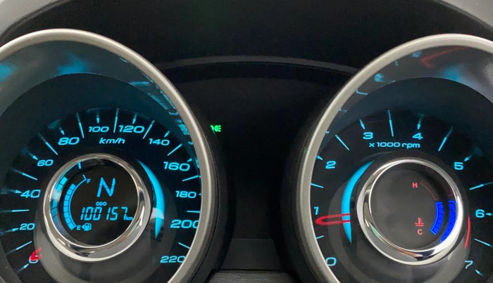 2021 Mahindra XUV500 W9, Diesel, Manual, 1,00,157 km, Odometer Image