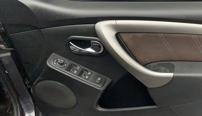 2019 Renault Duster 110 PS RXZ DIESEL, Diesel, Manual, 1,15,893 km, Driver Side Door Panels Control