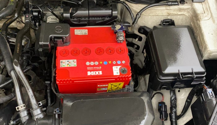 2017 Hyundai Creta SX PLUS 1.6 PETROL, Petrol, Manual, 80,223 km, Engine View - Left