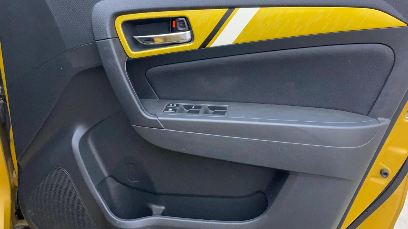 2017 Maruti Vitara Brezza ZDI, Diesel, Manual, 1,14,209 km, Driver Side Door Panels Control