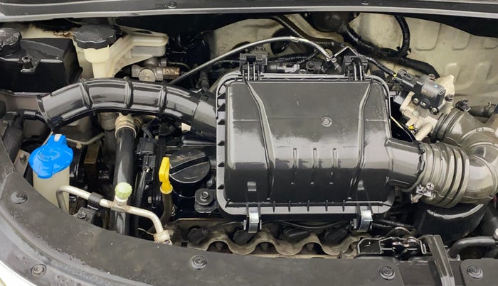 2013 Hyundai i10 MAGNA 1.1, Petrol, Manual, 76,739 km, Engine View - Right