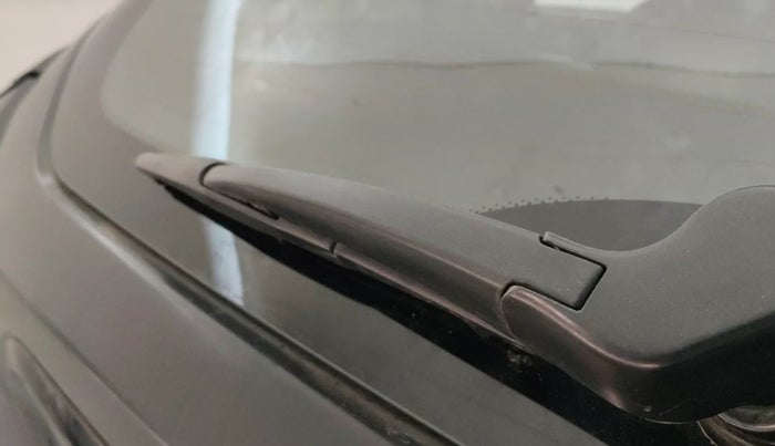 2023 Tata NEXON XZ PLUS DIESEL SUNROOF, Diesel, Manual, 60,862 km, Rear Wiper