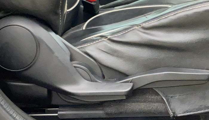 2019 Toyota Glanza V CVT, Petrol, Automatic, 66,948 km, Driver Side Adjustment Panel