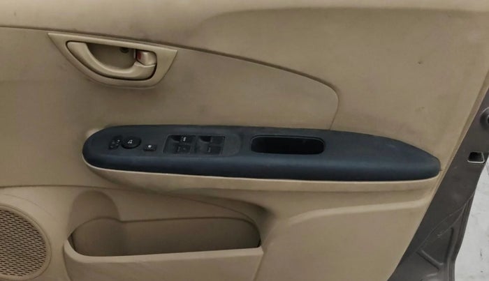 2014 Honda Amaze 1.2L I-VTEC S, Petrol, Manual, 35,423 km, Driver Side Door Panels Control