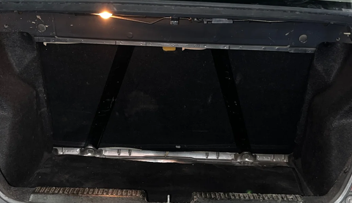 2018 Maruti Dzire ZXI, Petrol, Manual, 91,119 km, Boot Inside