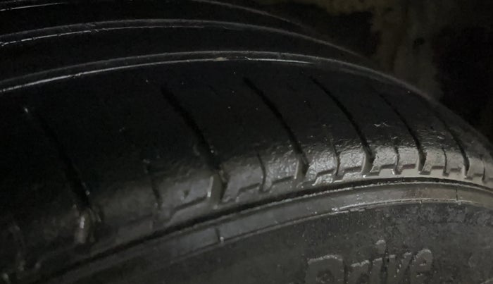 2019 Honda Amaze 1.5L I-DTEC S, Diesel, Manual, 91,811 km, Right Rear Tyre Tread