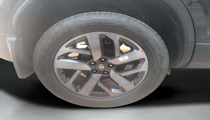 2022 Tata Harrier XZA PLUS 2.0L, Diesel, Automatic, 47,597 km, Right Rear Wheel