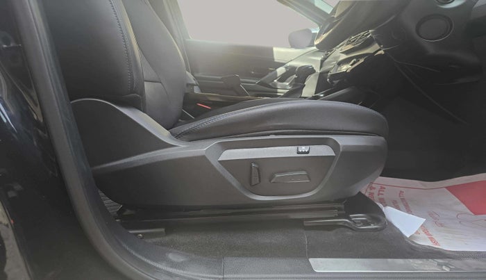2022 Tata Harrier XZA PLUS 2.0L, Diesel, Automatic, 47,597 km, Driver Side Adjustment Panel